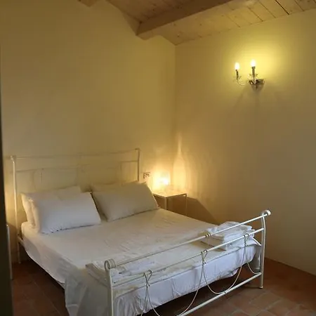 Agriturismo Pratellisei ファームステイ Rosora