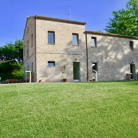 Agriturismo Pratellisei ファームステイ Rosora